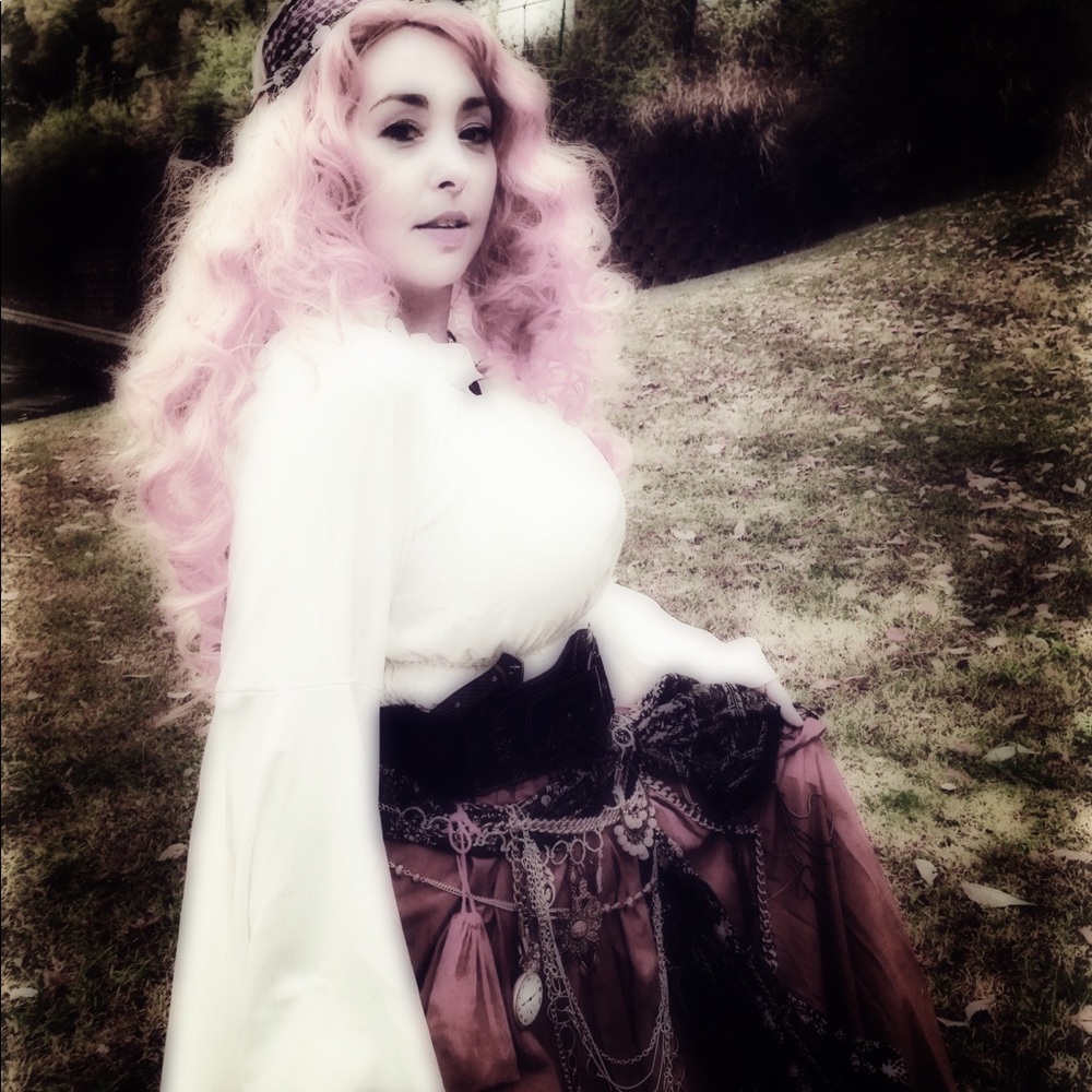 Meet your Posher, April Dawn